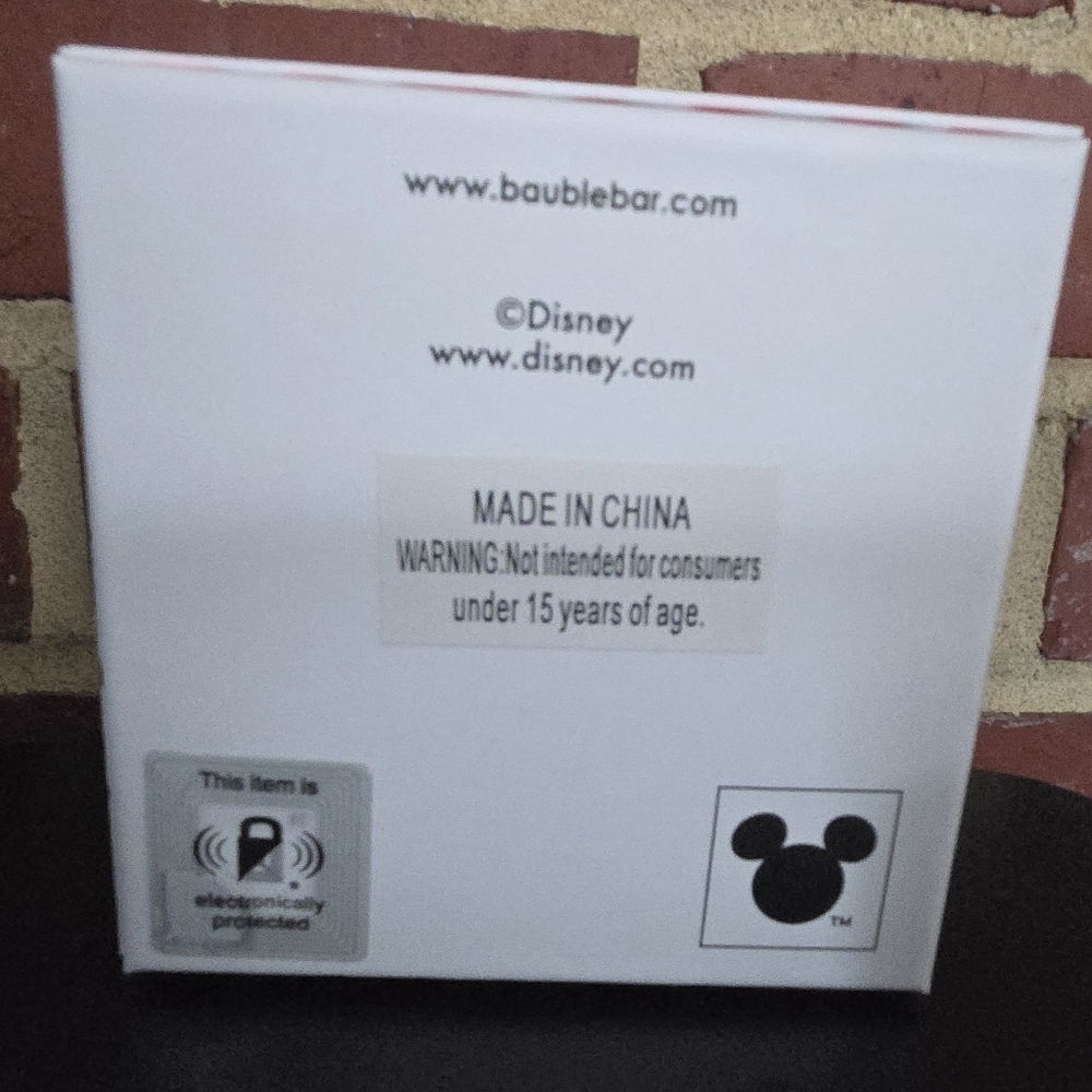 Disney‎ BaubleBar Minnie Mouse Heart Earrings - Picture 4 of 4
